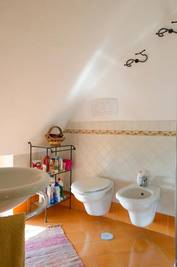La Casina Del Pennolo, Casa Stani 60 Mq. Villa กองกาเดมารีนี ภายนอก รูปภาพ